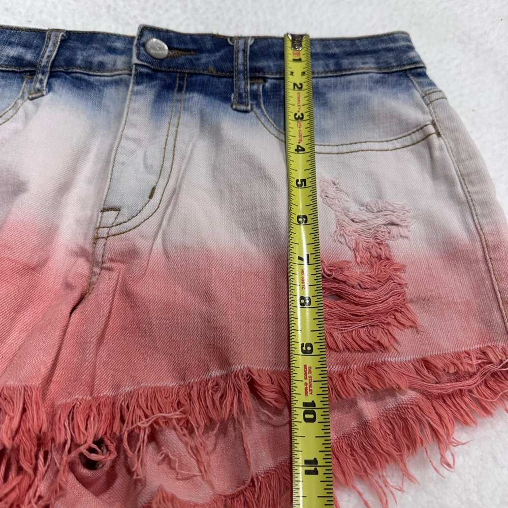 Akira Ombre Denim Women Shorts - Picture 9 of 10